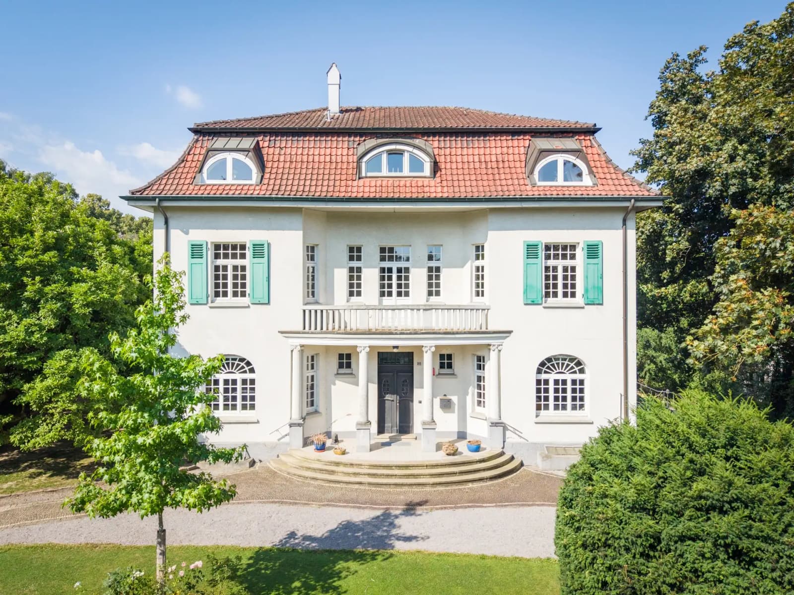 Eine Villa mit Geschichte am Goldberger Teich in Mettmann
