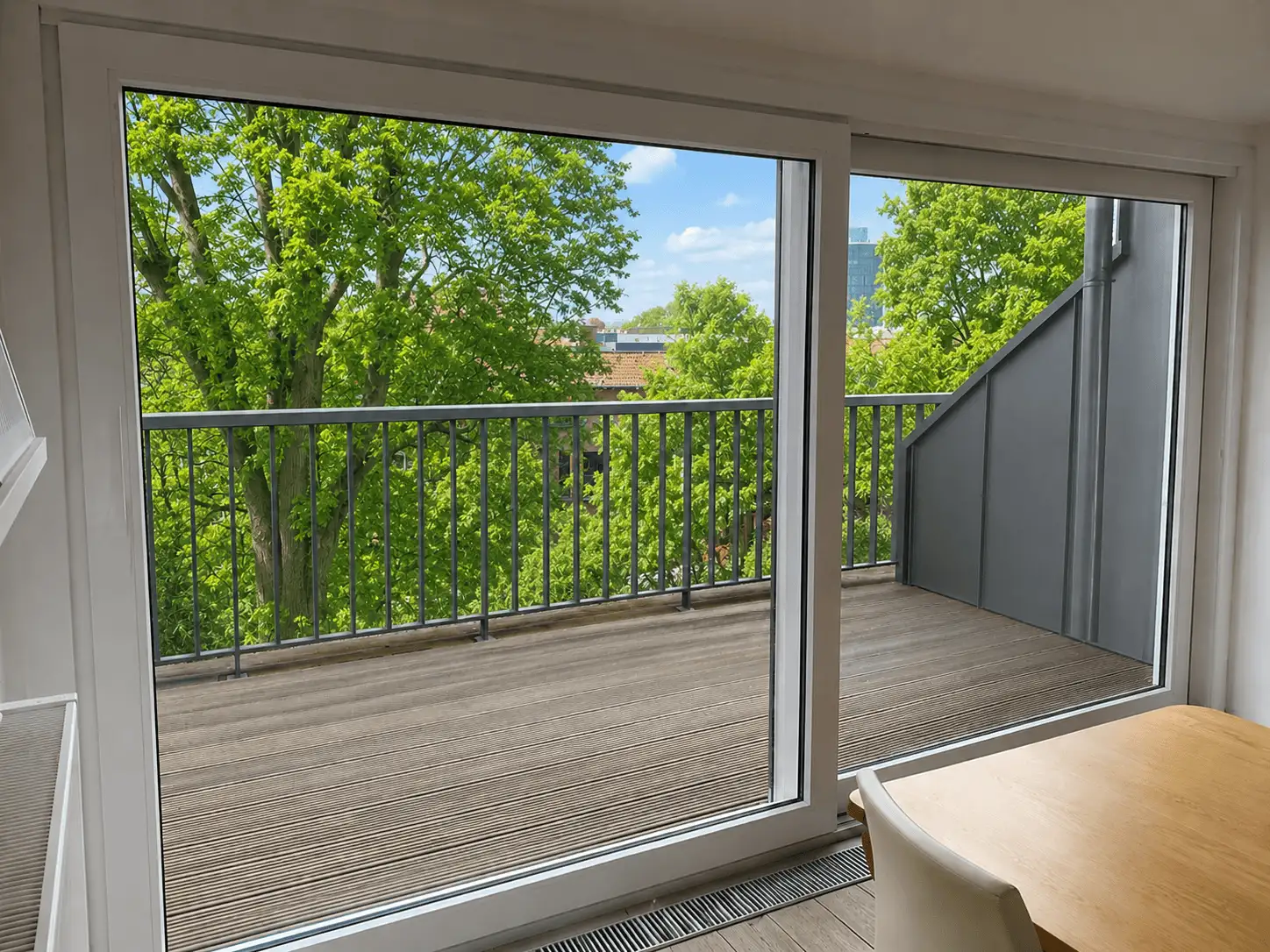 Traumhafte Wohnung mit Dachterrasse in Bayenthal - 700m zum Rhein in Köln